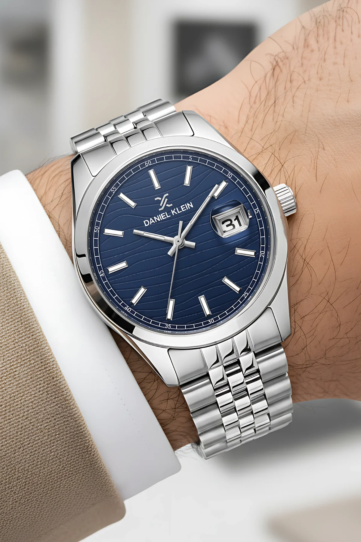 Daniel Klein Takvimli Erkek Kol Saati Çelik Jübilee Kordon Gümüş-Mavi zmdk1133