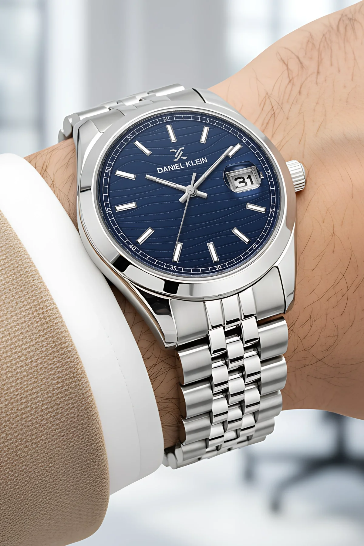 Daniel Klein Takvimli Erkek Kol Saati Çelik Jübilee Kordon Gümüş-Mavi zmdk1133