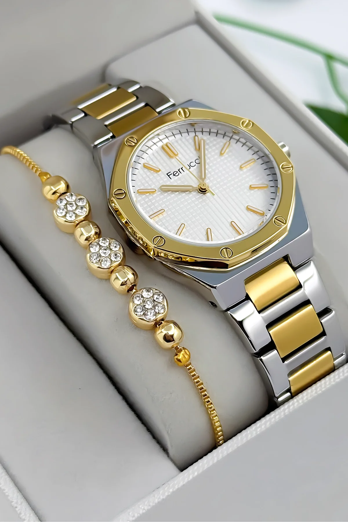 Ferrucci Çelik Kordon Çelik Kasa Kadın Kol Saati, 3 ATM Su Geçirmez Gold-Gümüş zmfer192