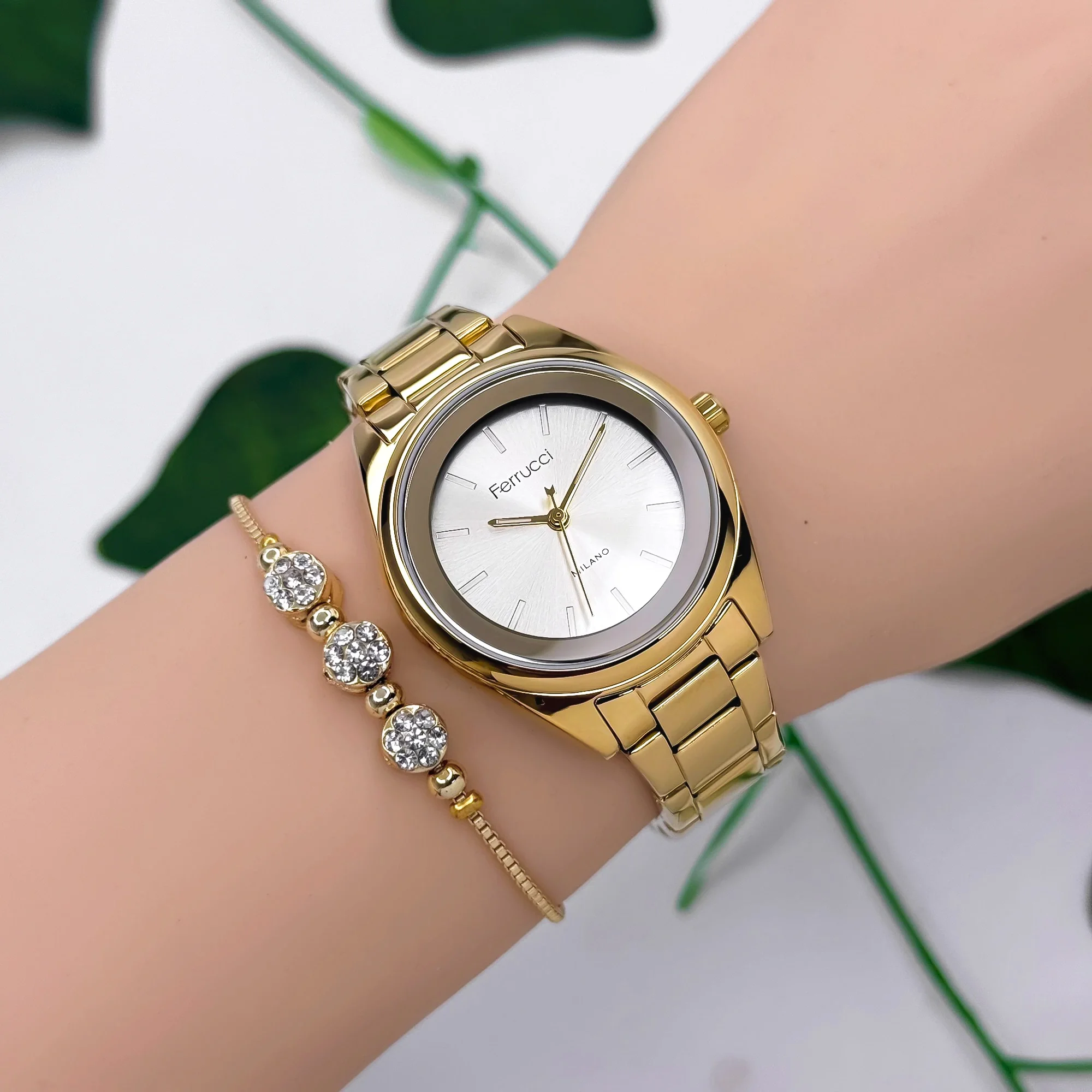 Ferrucci Çelik Kordon Çelik Kasa Kadın Kol Saati, 3 ATM Su Geçirmez Gold zmfer177
