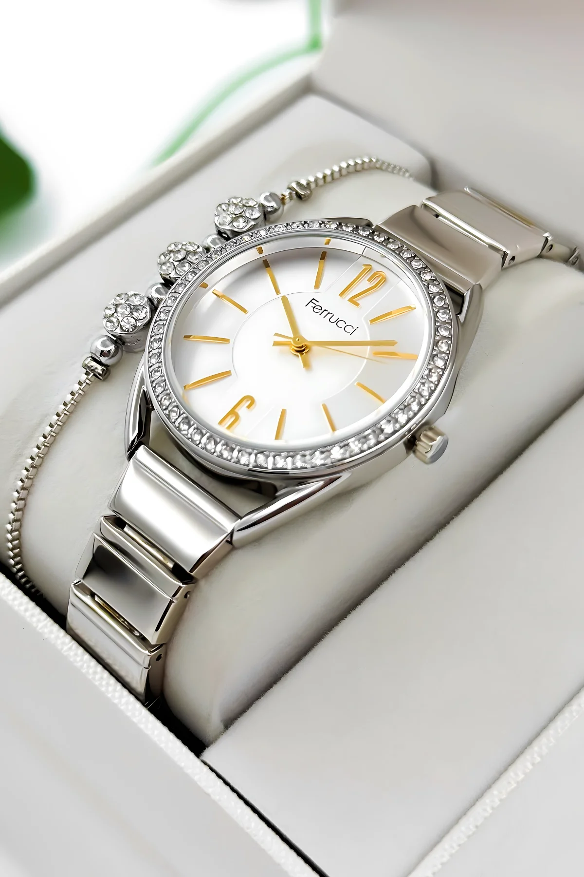 Ferrucci Çelik Kordon Çelik Kasa Kadın Kol Saati, 3 ATM Su Geçirmez Gümüş zmfer190