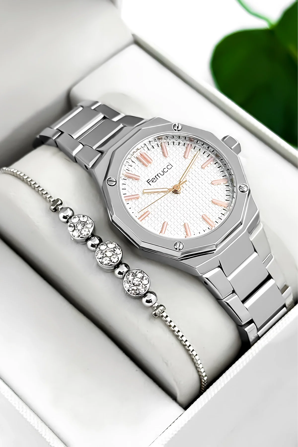Ferrucci Çelik Kordon Çelik Kasa Kadın Kol Saati, 3 ATM Su Geçirmez Gümüş zmfer193