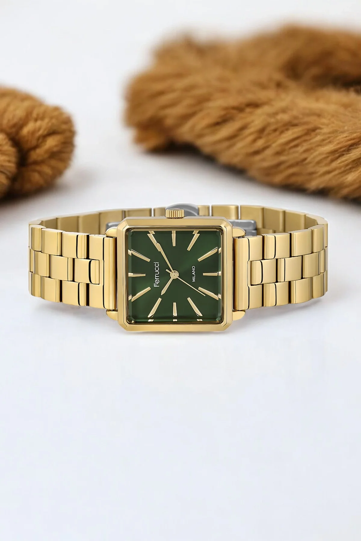 Ferrucci Çelik Kordon Çelik Kasa Kadın Kol Saati, 3 ATM Su Geçirmez Gold-Yeşil zmfer175