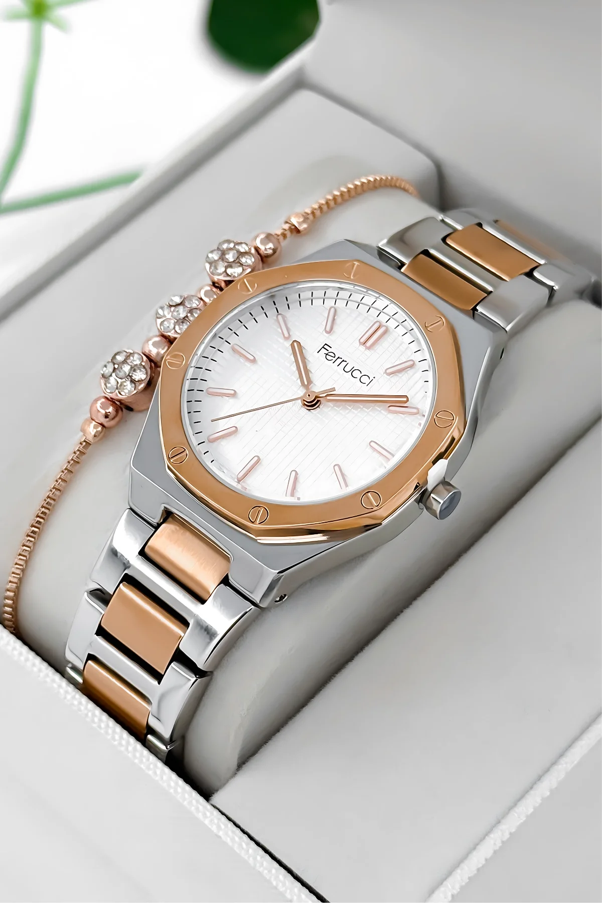Ferrucci Çelik Kordon Çelik Kasa Kadın Kol Saati, 3 ATM Su Geçirmez Rose-Gümüş zmfer192