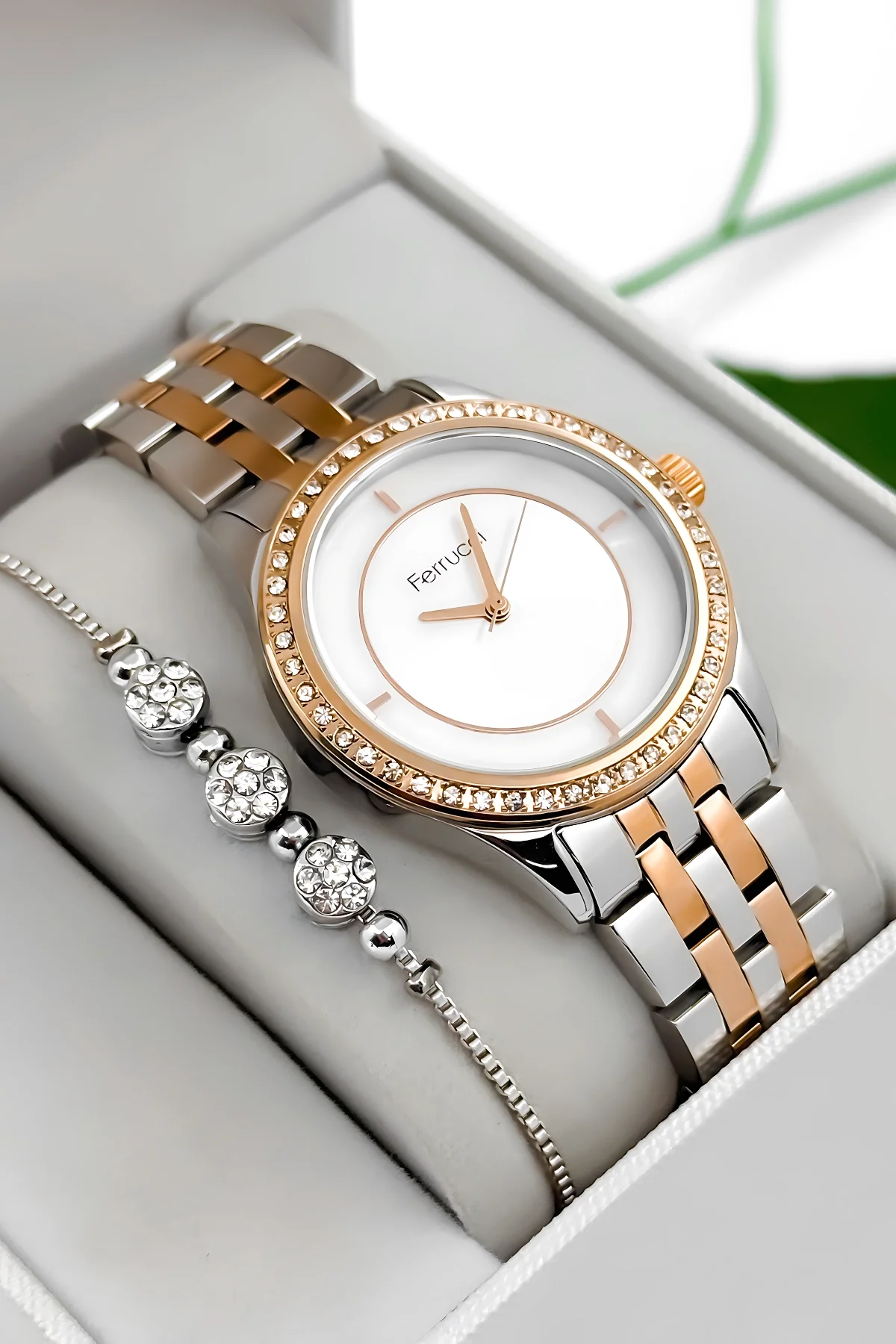 Ferrucci Çelik Kordon Çelik Kasa Kadın Kol Saati, 3 ATM Su Geçirmez Rose-Gümüş zmfer197