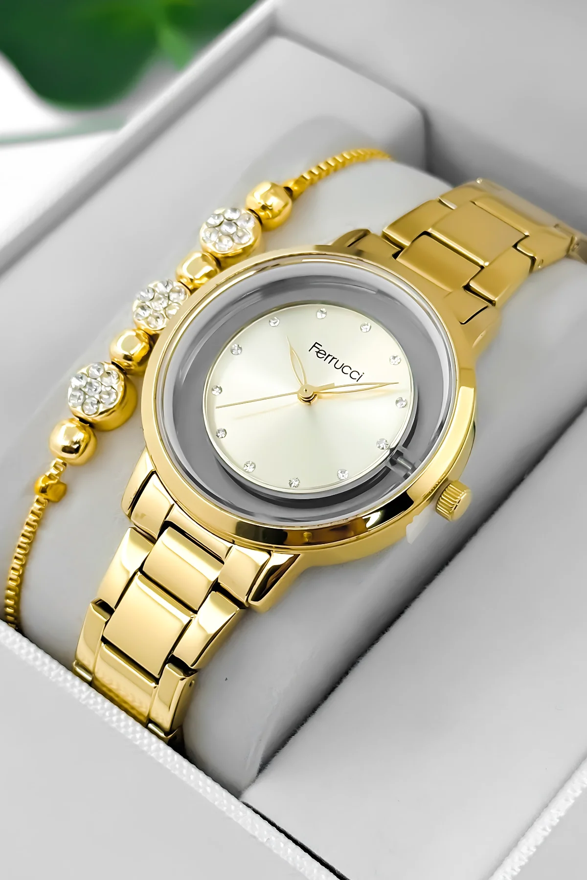 Ferrucci Çelik Kordon Çelik Kasa Kadın Kol Saati, Şeffaf Arka Cam Kapak Gold zmfer198