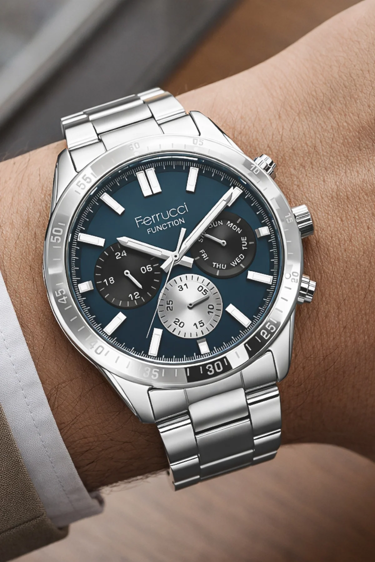 Ferrucci Function Erkek Kol Saati - Gümüş Renk Kasa ve Çelik Kordon, Yeşil Kadran ZMFer063