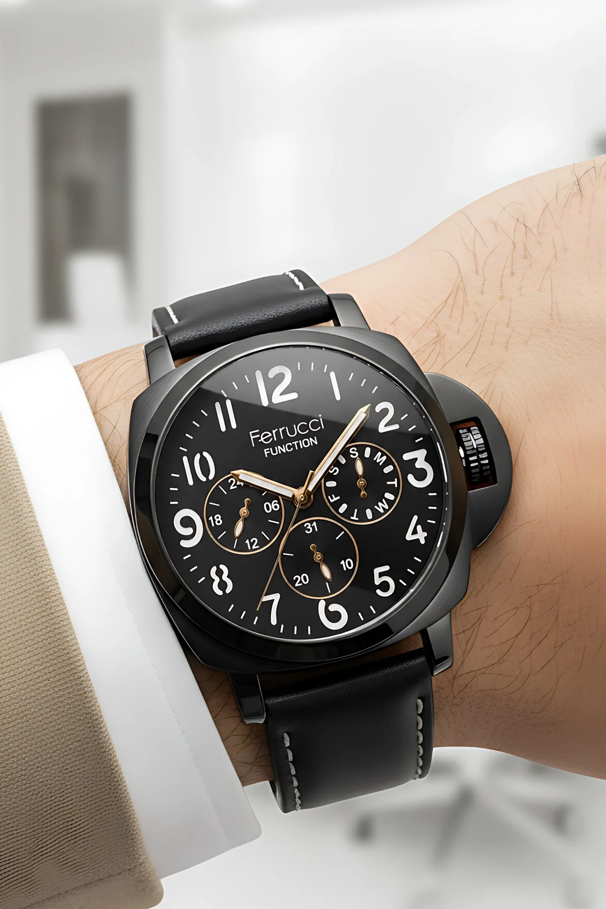 Ferrucci Function Siyah Renk Deri Kordonlu Erkek Kol Saati zmfer064