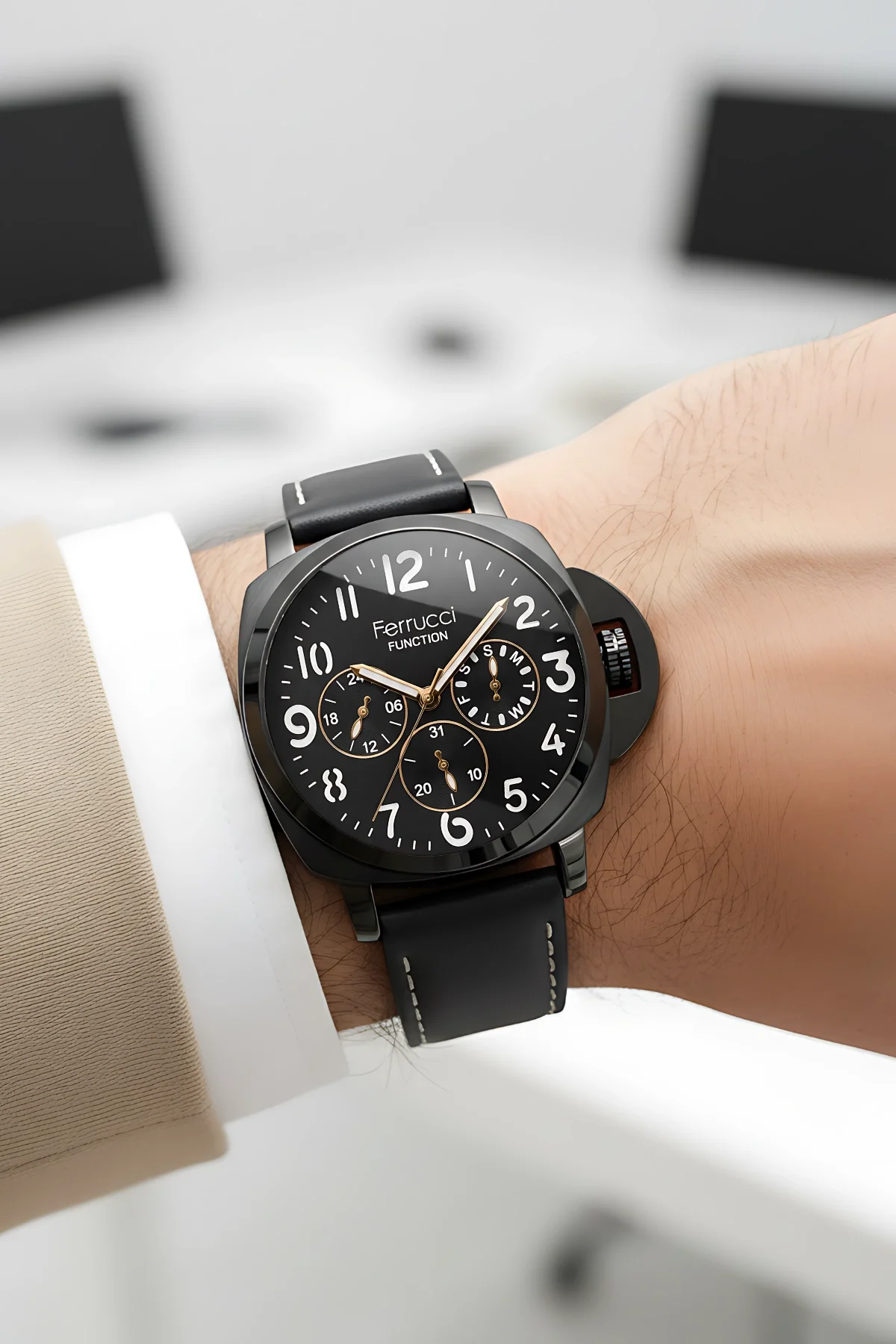 Ferrucci Function Siyah Renk Deri Kordonlu Erkek Kol Saati zmfer064