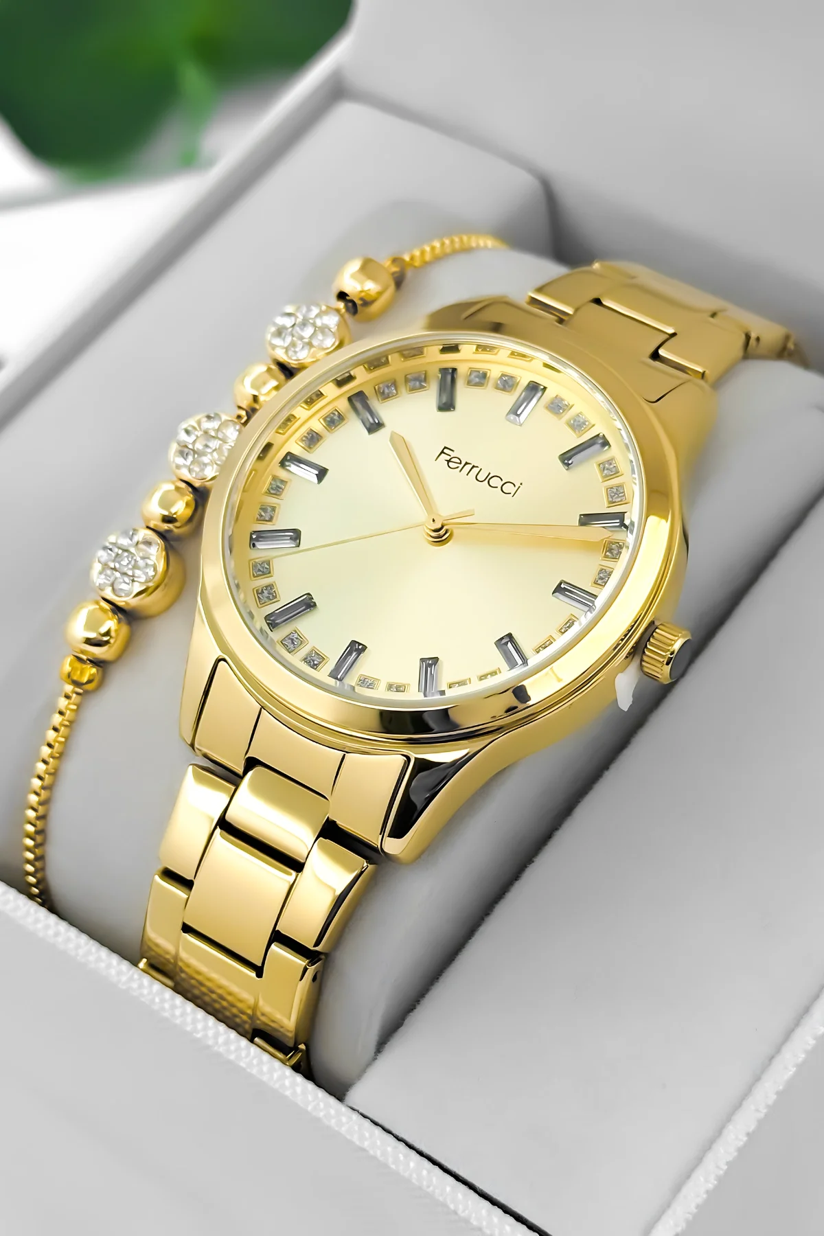 Ferrucci Taş Detaylı Kadran, Çelik Kordon Çelik Kasa Kadın Kol Saati, Gold zmfer199