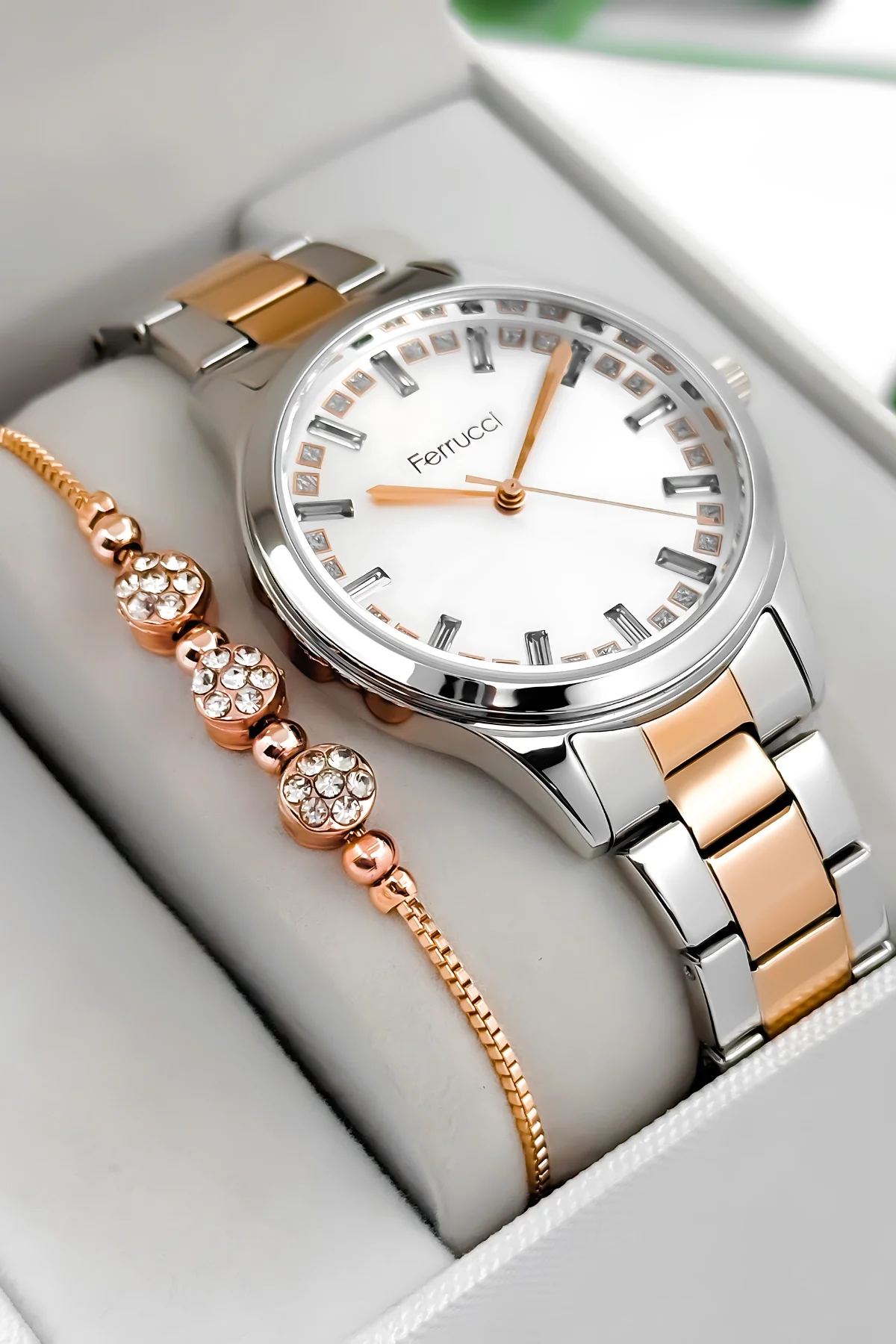 Ferrucci Taş Detaylı Kadran, Çelik Kordon Çelik Kasa Kadın Kol Saati, Gümüş-Rose zmfer199