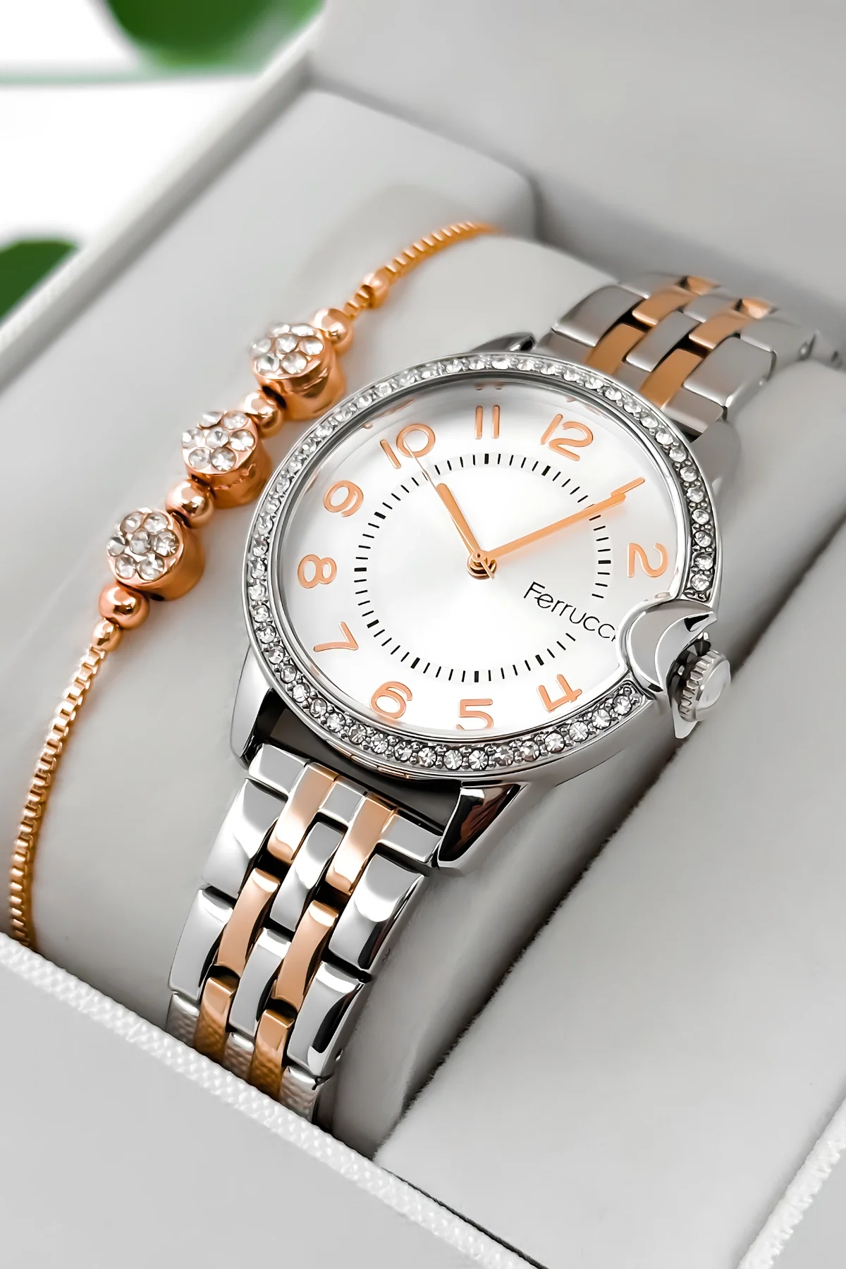 Ferrucci Taş Detaylı Kasa, Çelik Kordon Çelik Kasa Kadın Kol Saati, Gümüş-Rose zmfer200