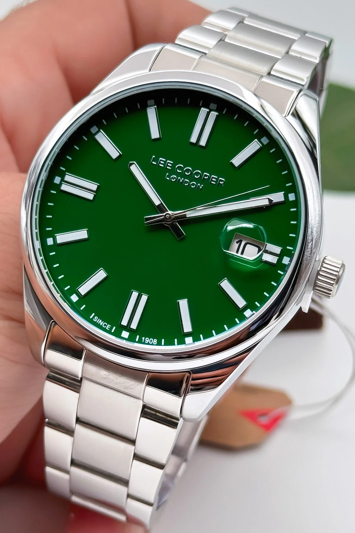 Lee Cooper LC07565.370 Gümüş Renk Çelik Kordon Erkek Kol Saati 3ATM+Bileklik GÜMÜŞ-YEŞİL ZMLC017