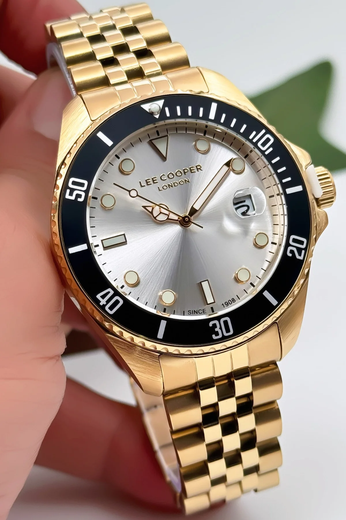 Lee Cooper LC07594.130 Gold Renk Çelik Kordon Erkek Kol Saati 3ATM+Bileklik Gold-Beyaz ZMLC017