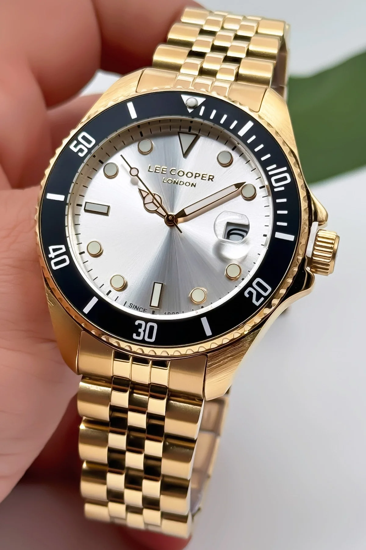 Lee Cooper LC07594.130 Gold Renk Çelik Kordon Erkek Kol Saati 3ATM+Bileklik Gold-Beyaz ZMLC017