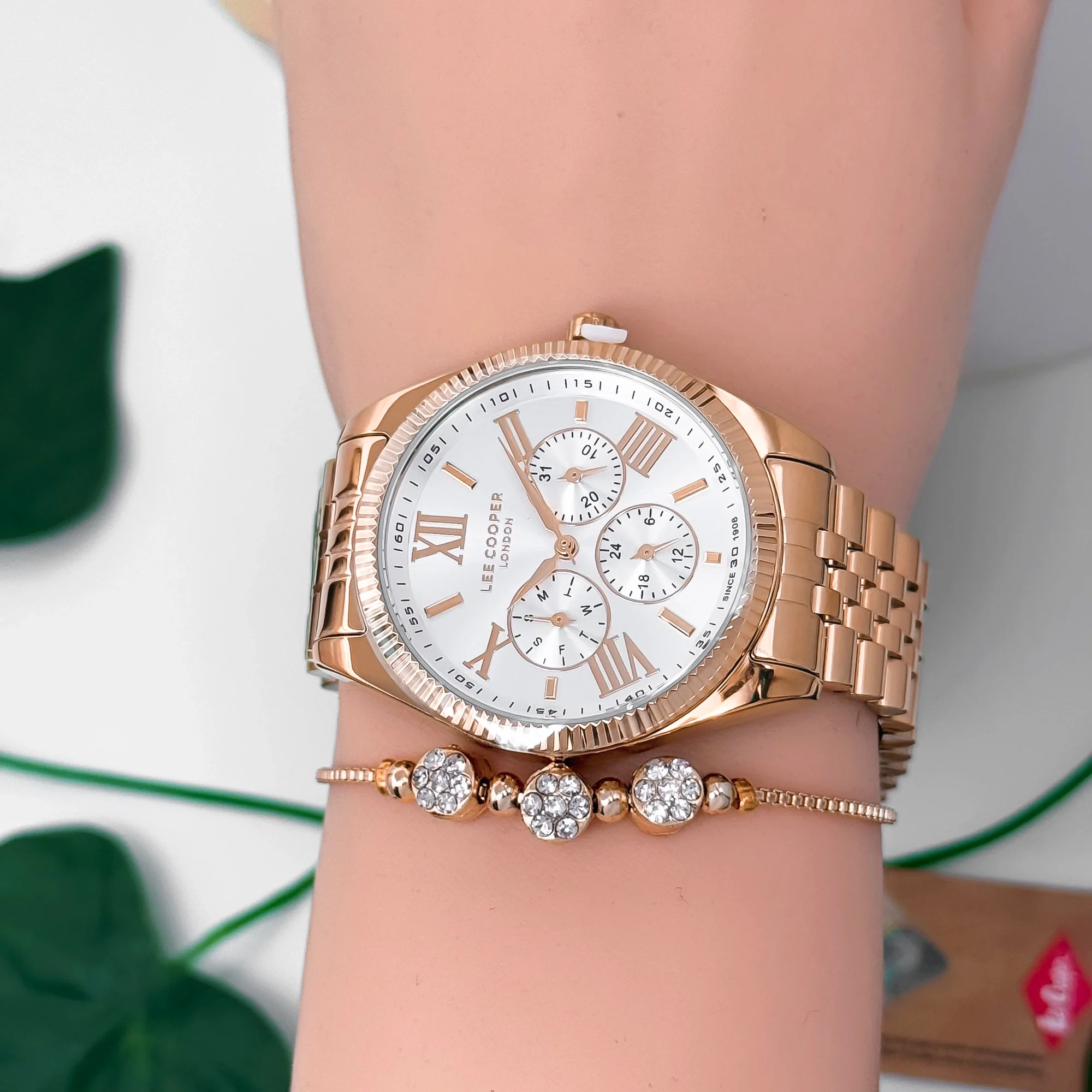 Lee Cooper LC07811.430 Rose Renk Çelik Kordon&Kasa Kadın Kol Saati 3Atm Su Geçirmezlik ZMLC023