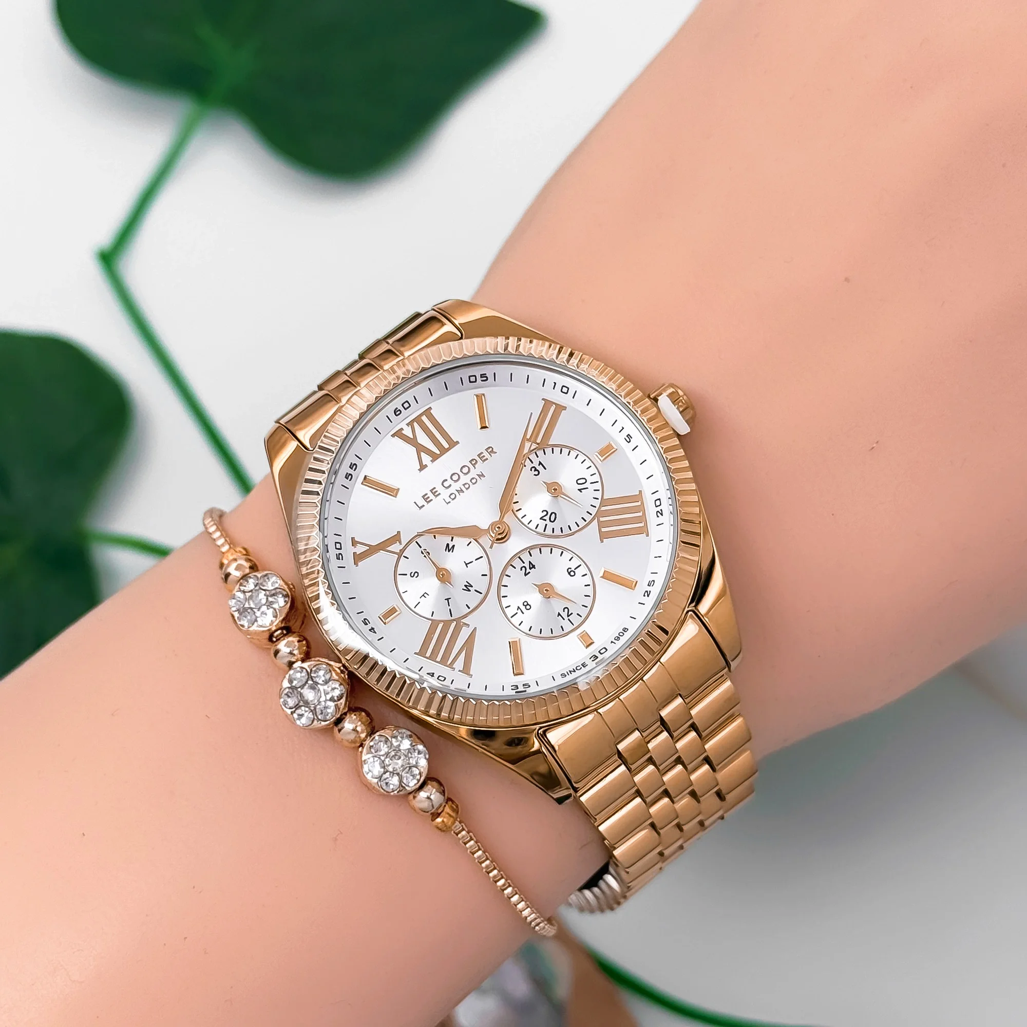 Lee Cooper LC07811.430 Rose Renk Çelik Kordon&Kasa Kadın Kol Saati 3Atm Su Geçirmezlik ZMLC023