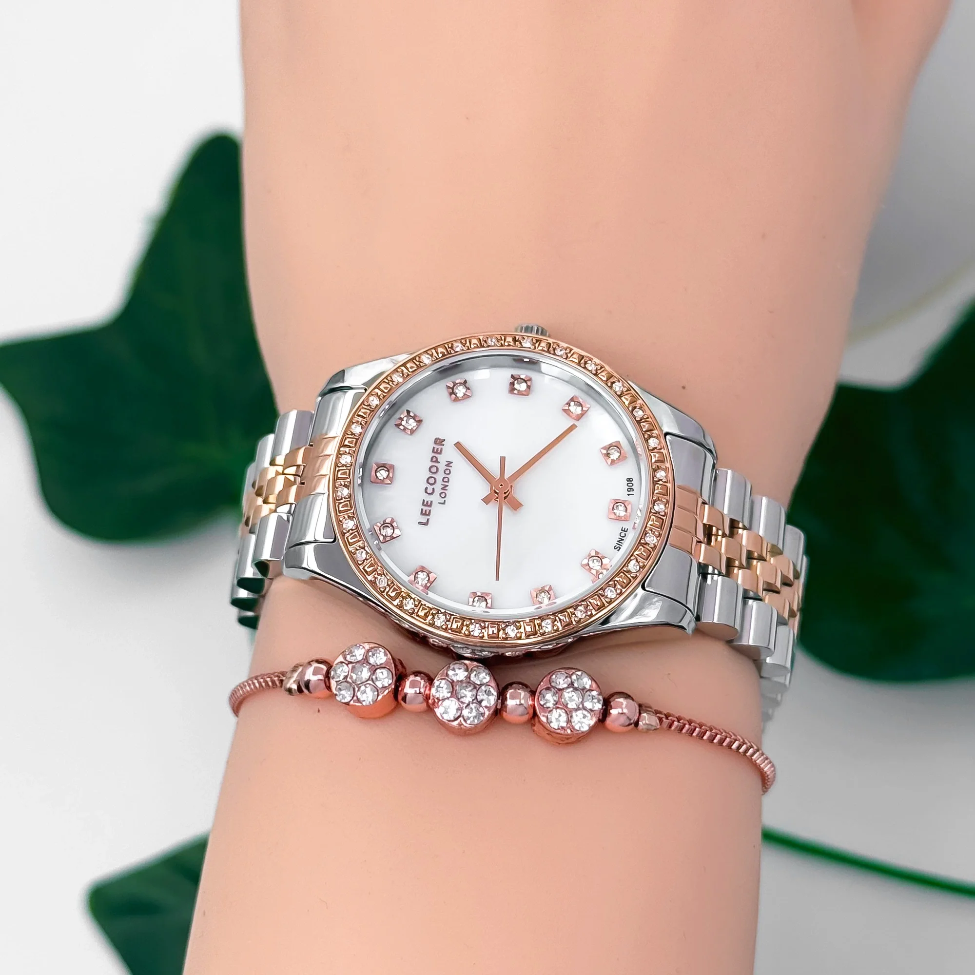 Lee Cooper LC07818.520 Gümüş-Rose Renk Çelik Kordon&Kasa Kadın Kol Saati 3Atm Su Geçirmezlik ZMLC026