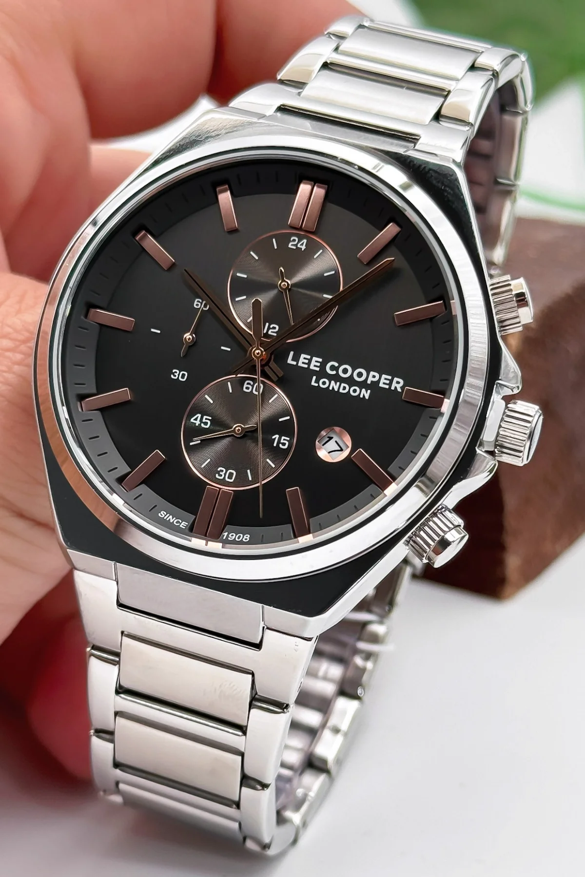 Lee Cooper LC07835.360 Gümüş Çelik Kordon & Çelik Kasa Erkek Kol Saati 3ATM+Bileklik Füme-Gümüş ZMLC014