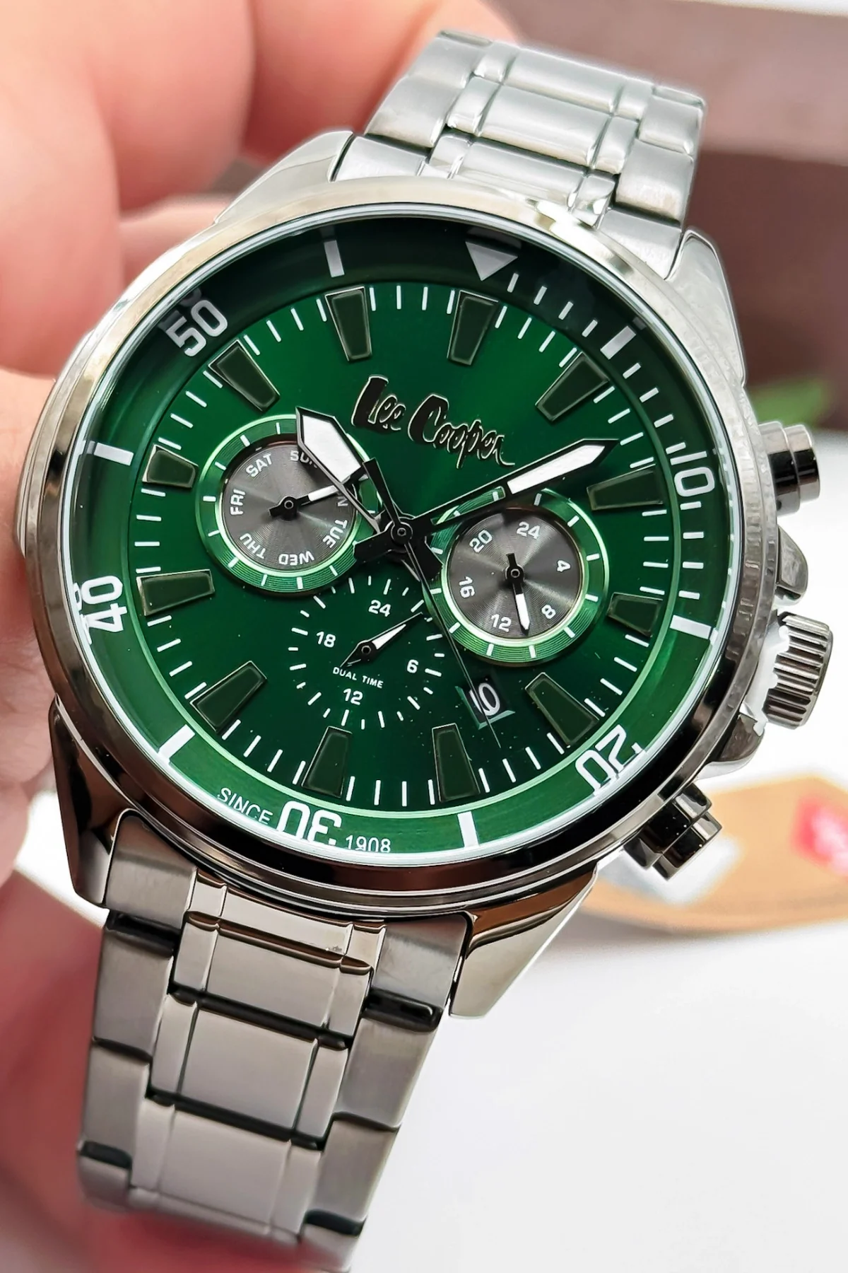 Lee Cooper LC07846.070 Füme Renk Çelik Kordon Füme Renk Çelik Kasa Erkek Kol Saati ZMLC012