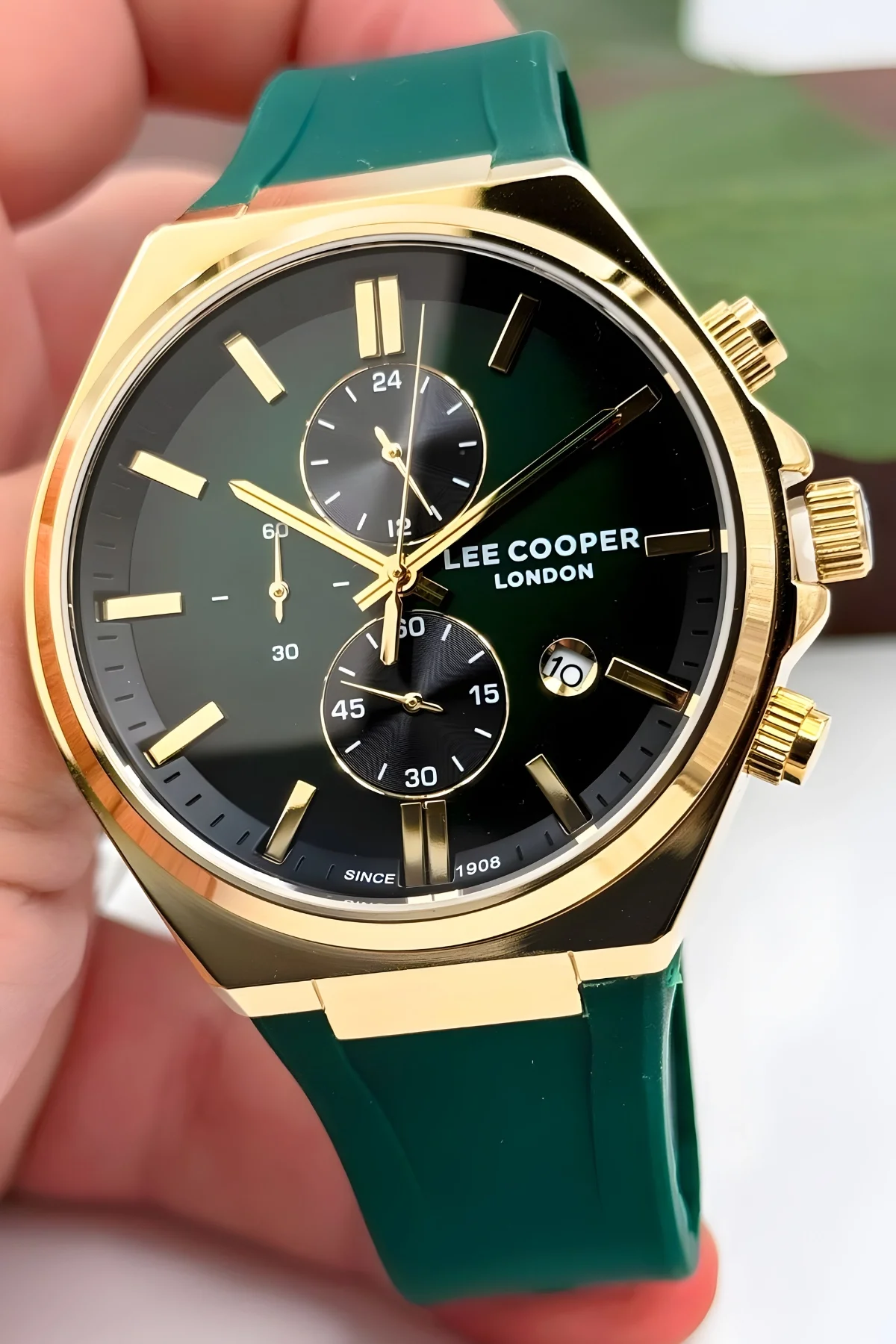 Lee Cooper LC07854.177 Yeşil Renk Silikon Kordon Gold Renk Çelik Kasa Erkek Kol Saati ZMLC004