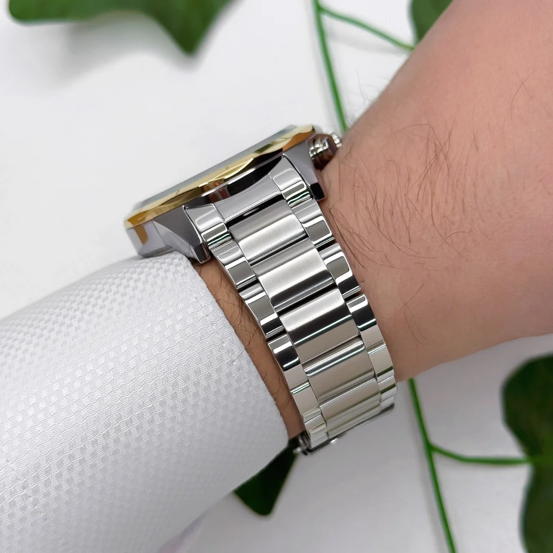 Sergio Tacchini Çelik Kordon&Kasa Erkek Kol Saati Gümüş-Gold ST.1.10166-3 zmst005