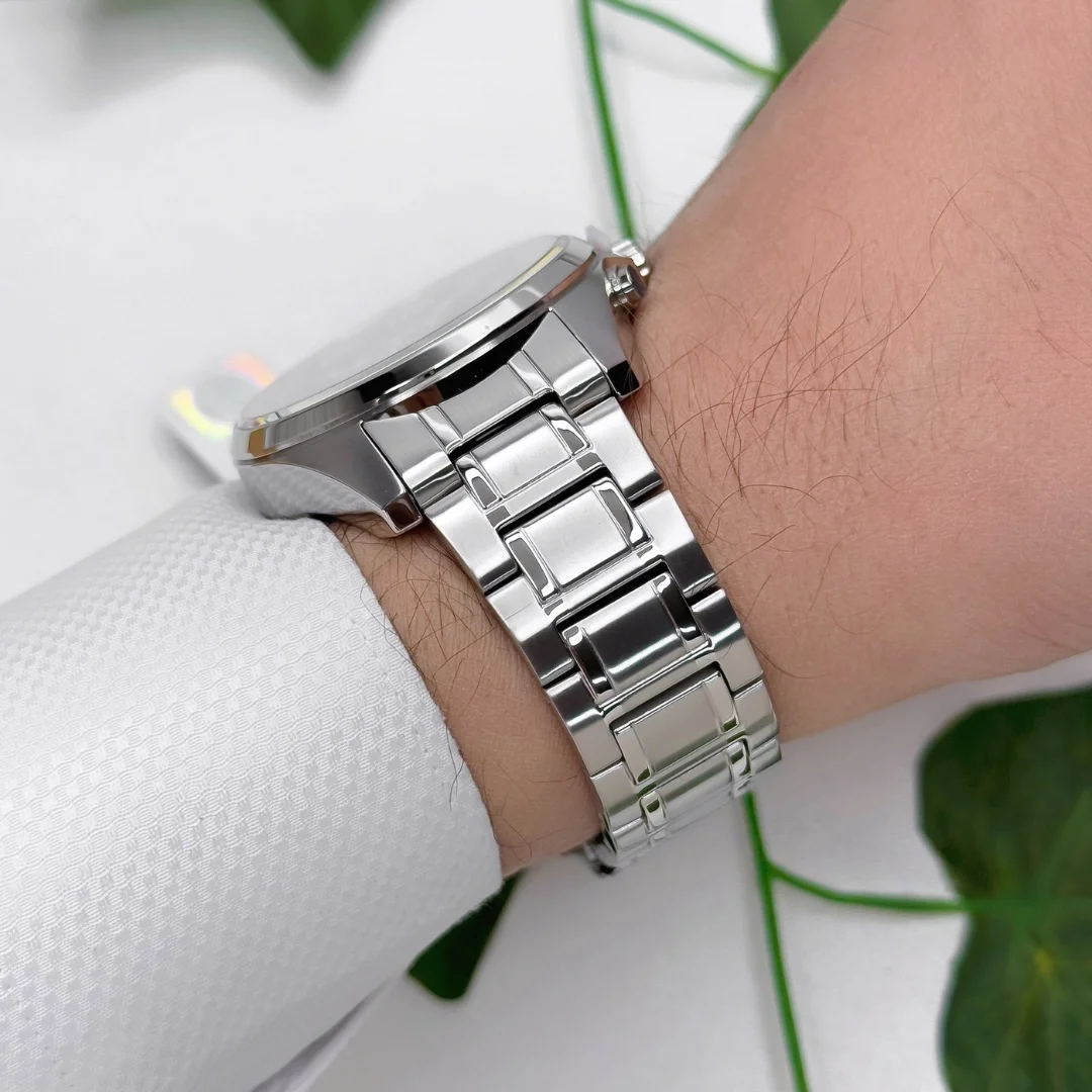 Sergio Tacchini Çelik Kordon&Kasa Erkek Kol Saati Gümüş-Siyah ST.1.10167-2 zmst006