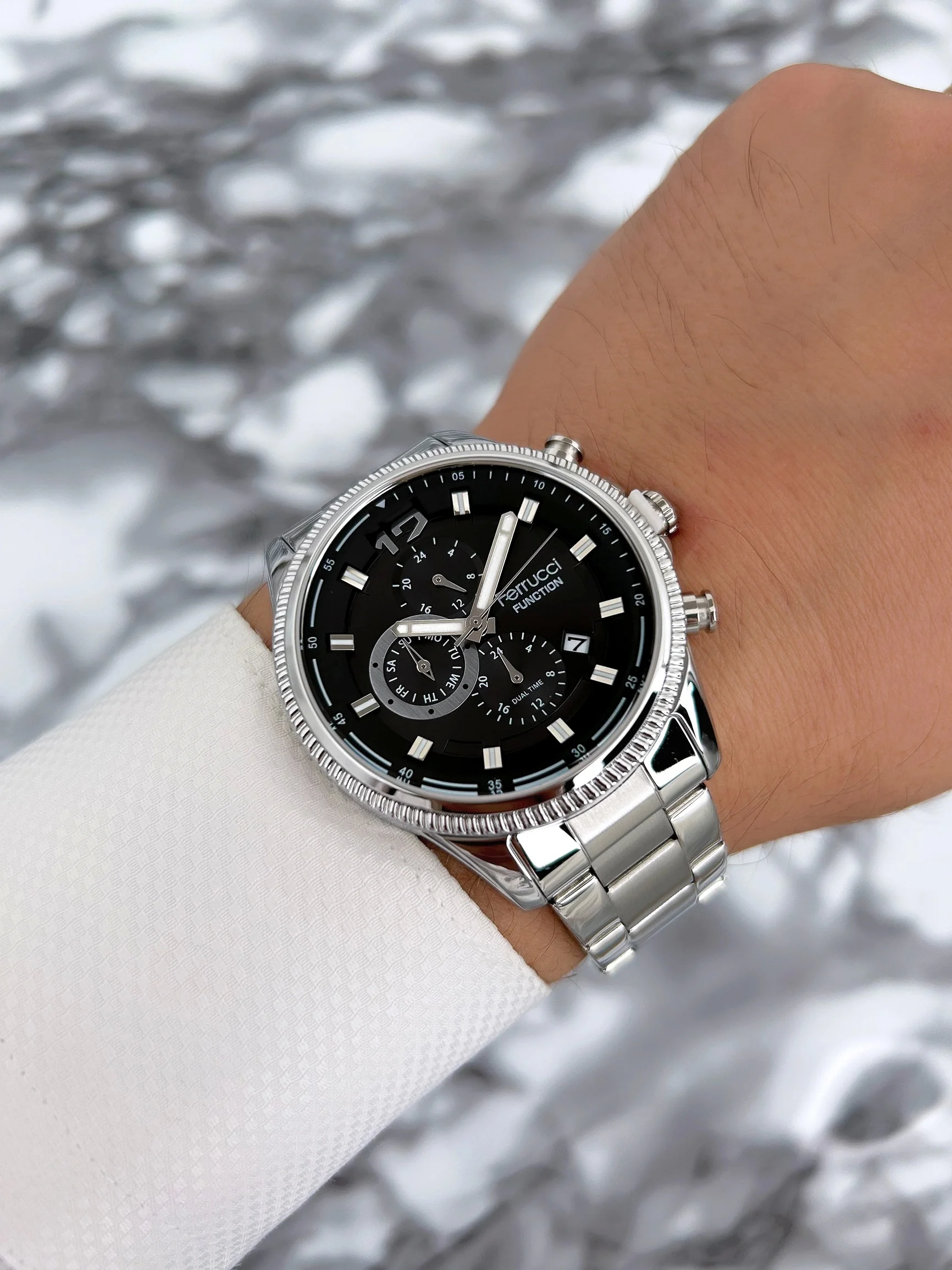Ferrucci Gümüş-Siyah Erkek Kol Saati Çelik Kordon Function zmfer073