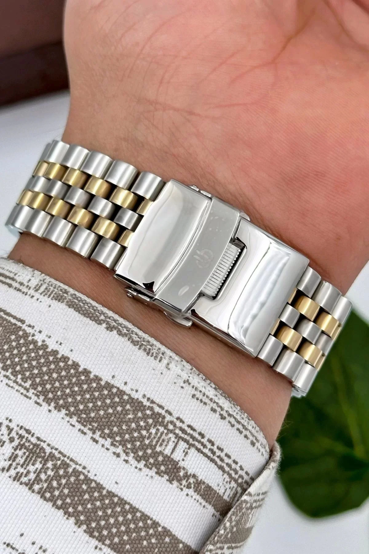 Bigotti Milano Luxury Erkek Kol Saati Gümüş-Gold Çelik Kordon Çelik Kasa Fonksiyonlar Aktif zmb008