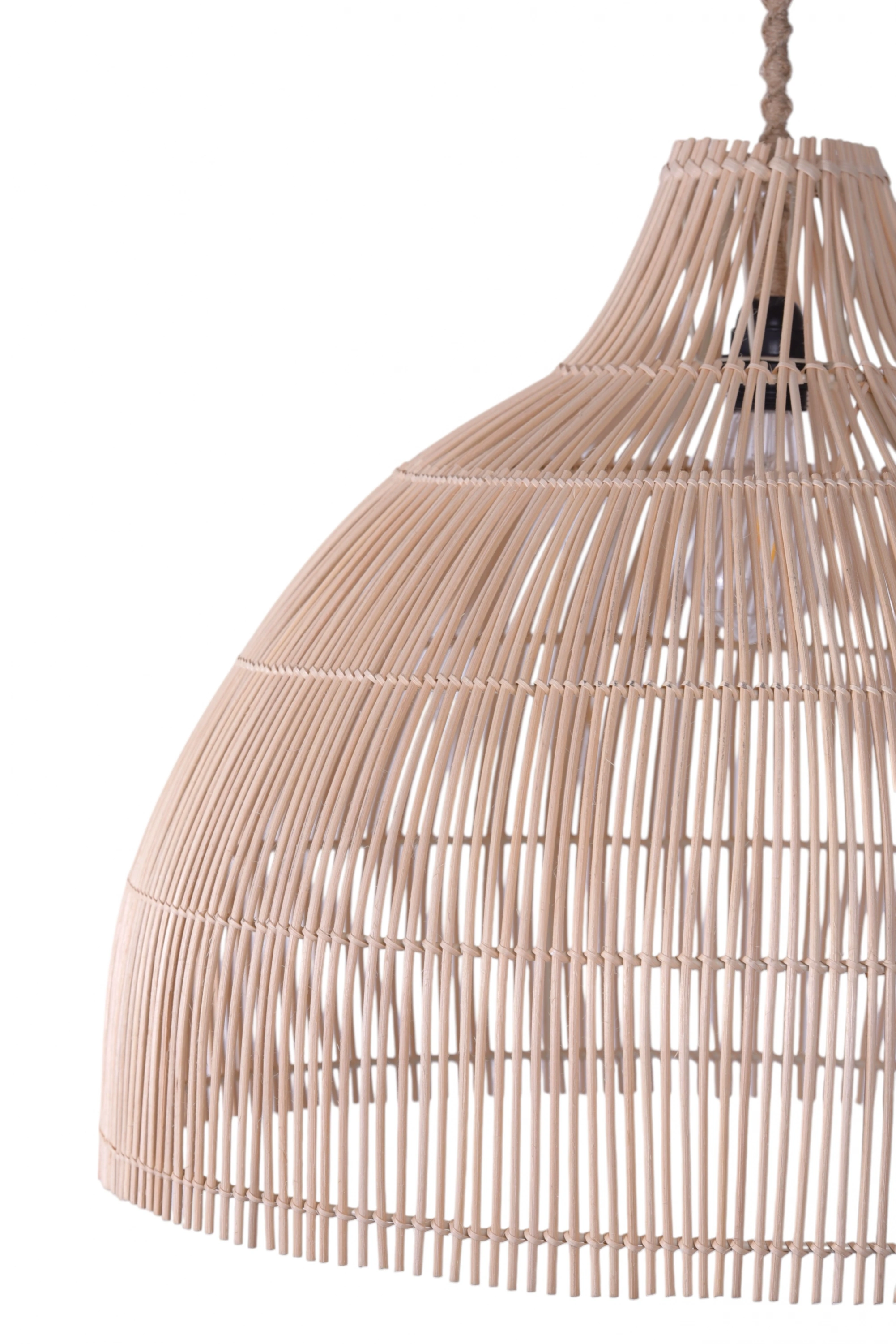 MADLEN ÇAP 60 RATTAN AVİZE