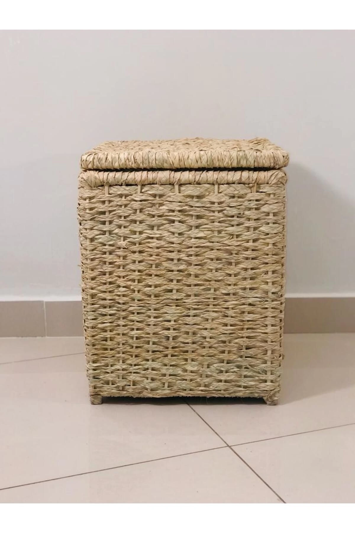 Sativus Hasır Sehpa  (Kapaklı Sandık /Düzenleyici/Oyuncak Sepeti) 45X40X40 Cm