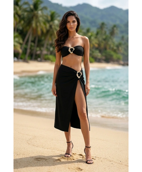 Alesbutik Siyah Metal Tokalı Straplez Bikini ve Pareo Seti