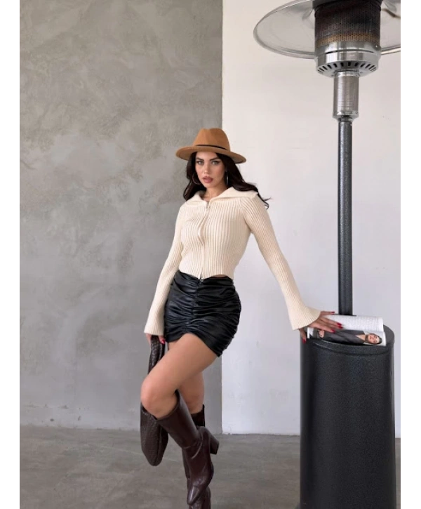 FERMUARLI TRİKO CROP