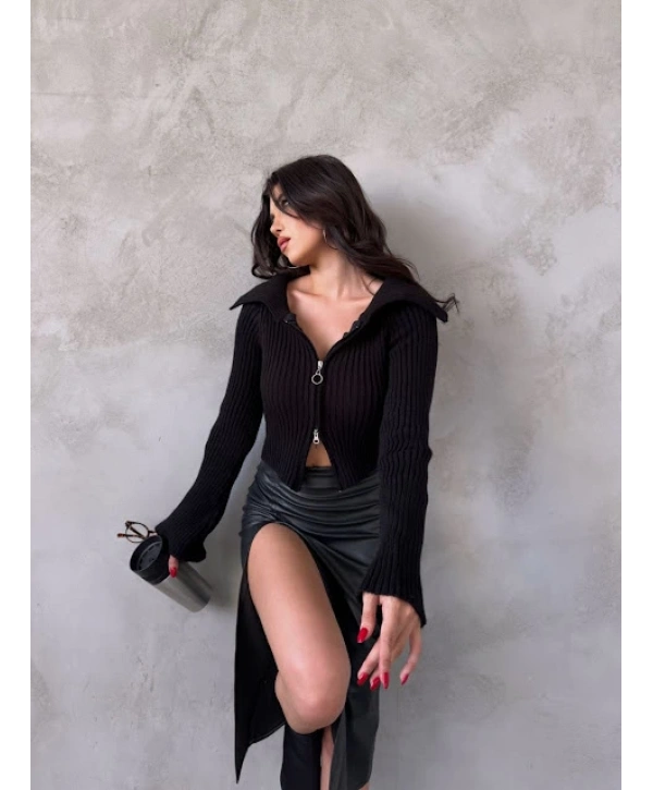 FERMUARLI TRİKO CROP