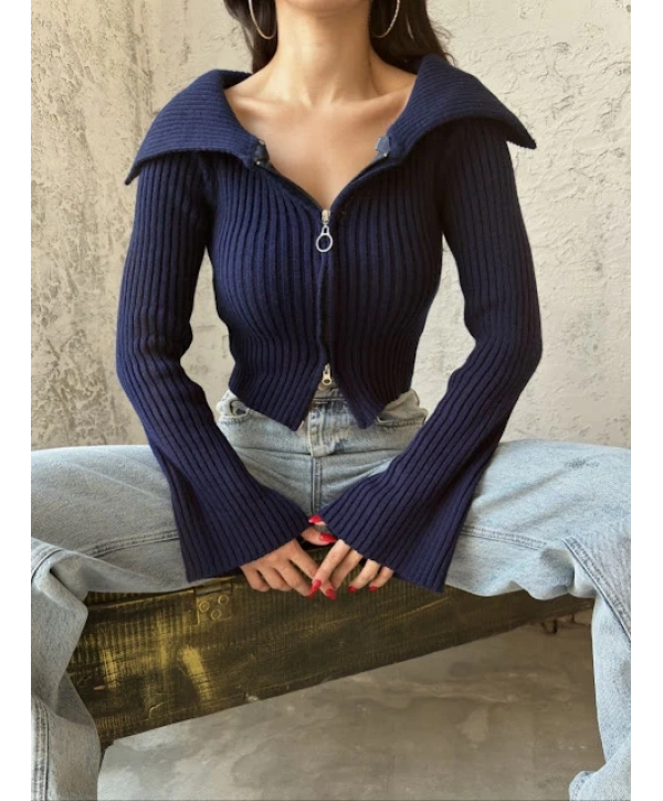 FERMUARLI TRİKO CROP