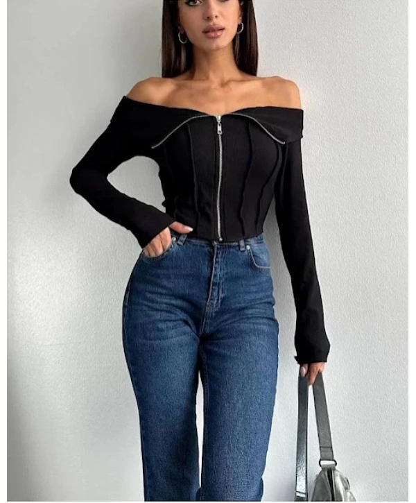 MADONNA FERMUARLI CROP