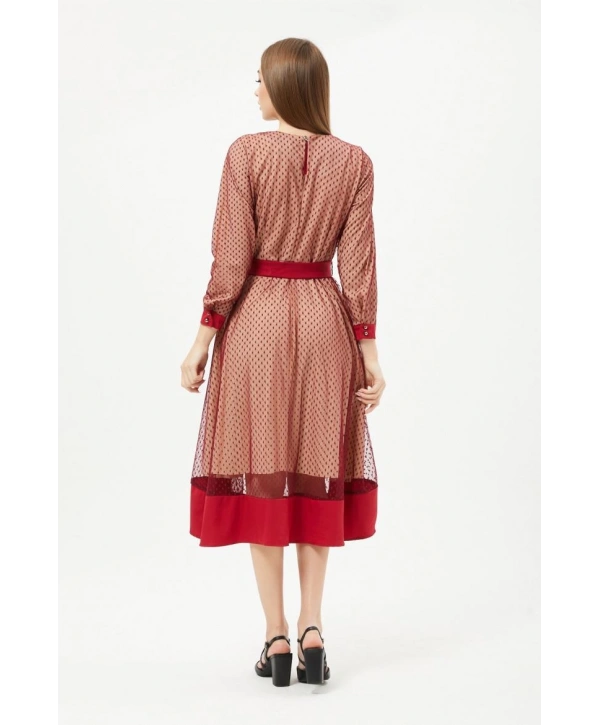 SIFIR YAKA TÜLLÜ ELBİSE