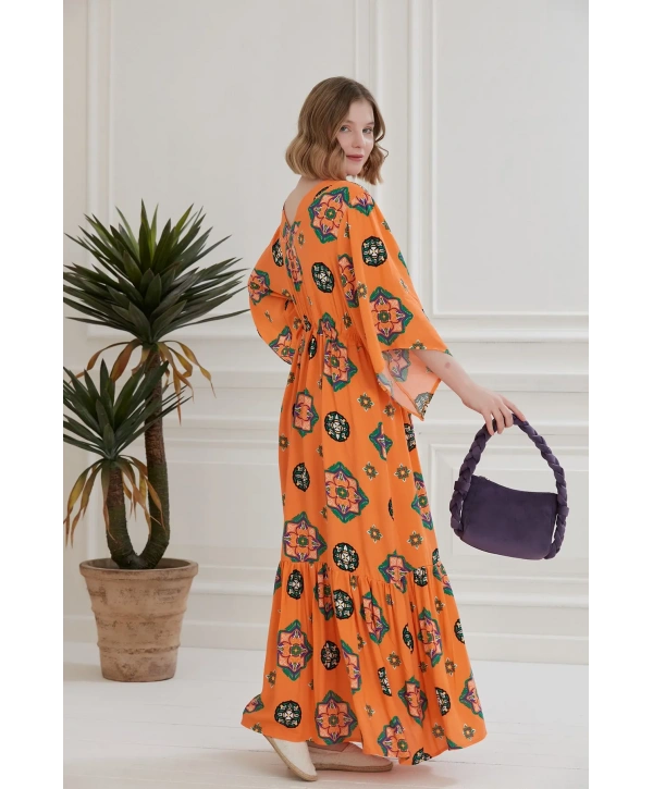 V Yaka Desenli Uzun Neva Elbise