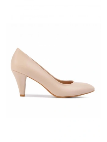 ESSTİİ 102 KISA TOPUKLU AYAKKABI