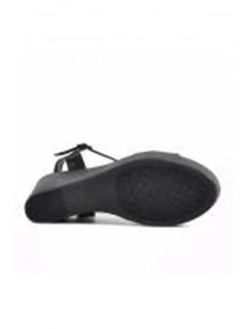 ESSTİİ 400 BILEKTEN