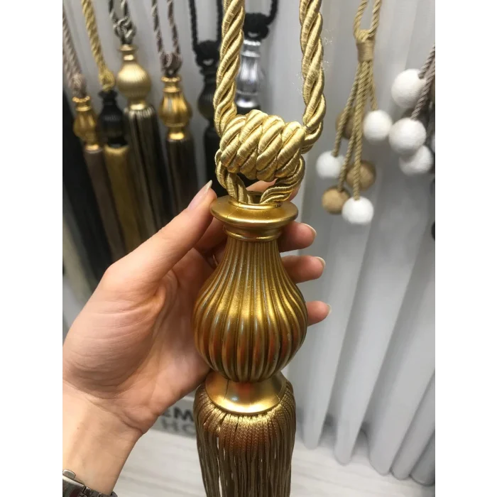 NIVEMESHOME CORNICI DORO CON ATTACCHI AL SOFFITTO