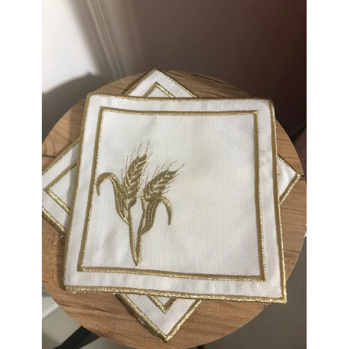 SERVILLETERO DE LINO CON BORDADO DE TRIGO BAÑADO EN ORO EN FORMA DE CUADRADO (CONJUNTO DE 6) PARA CÓCTELES, IDEAL PARA SERVIR JUNTO A LA CAFETERA.