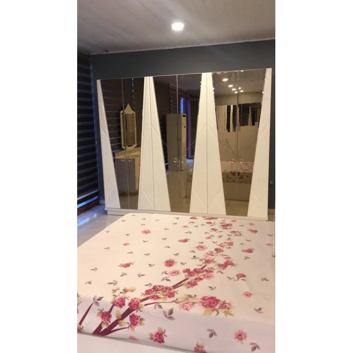 НИВЕМЕСОМЕ БОСС СПАЛЬНЯЯ ГАРНИТУРА