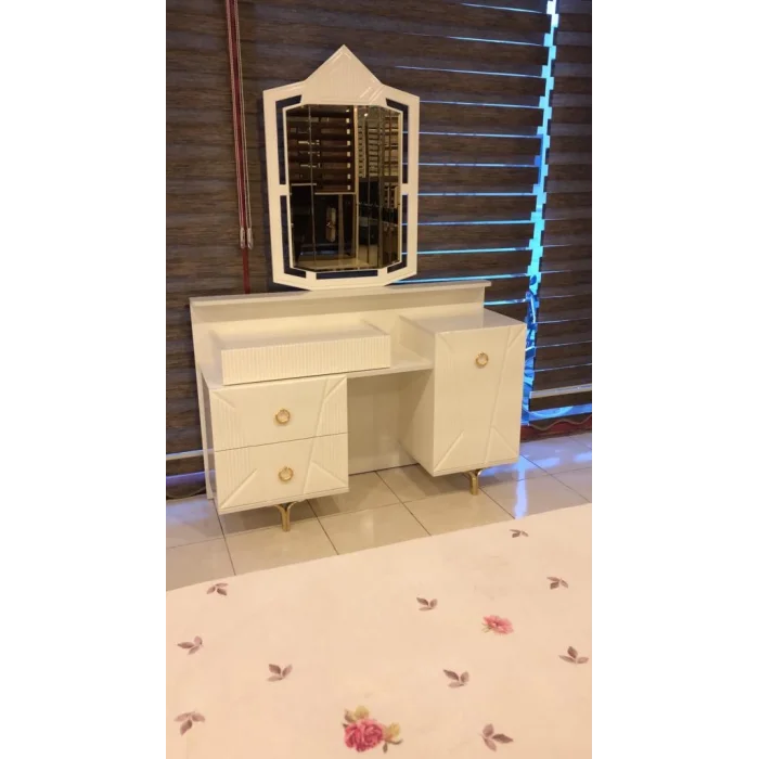 НИВЕМЕСОМЕ БОСС СПАЛЬНЯЯ ГАРНИТУРА