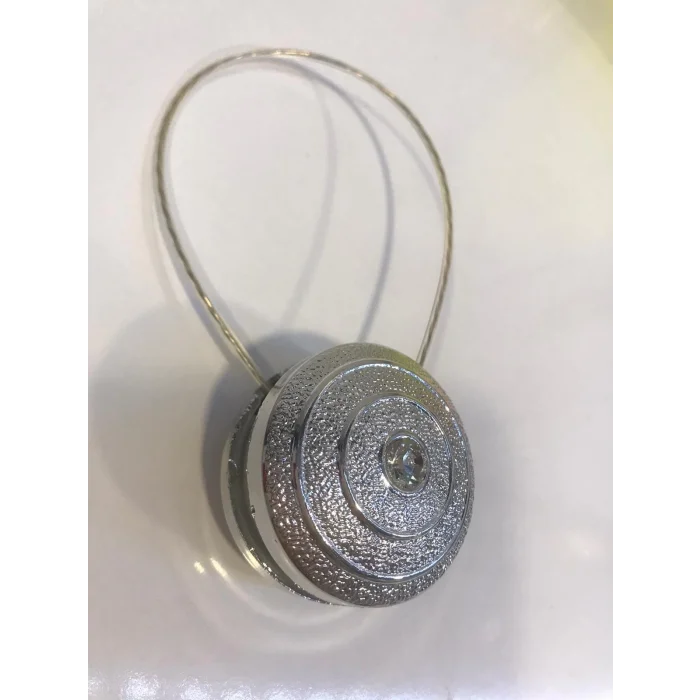 NİVEMESHOME مَشَبَك بُرْدَة فَضِّي مُزَيَّن بِحَجَر دائري أَنِيق