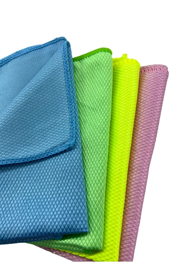 %100 MİCROFİBER BAKLAVA DESEN CAM BEZİ FISTIK YEŞİLİ 50X70 APM