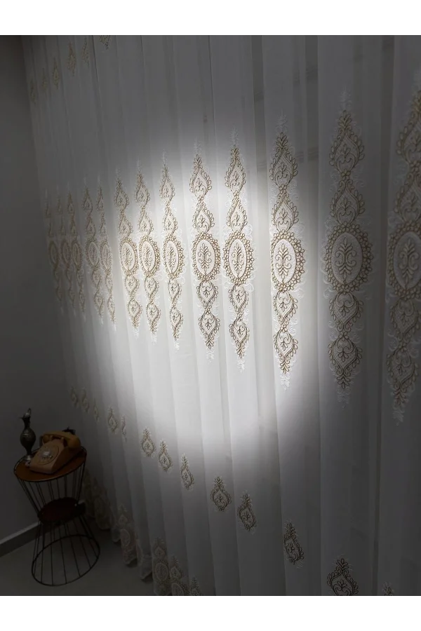 NIVEMESHOME YAREN 2024 ORO 1/2,5 TRANSLÚCIDO CORTINA APM