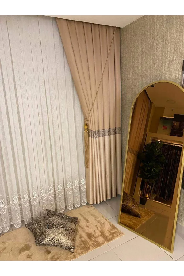 FREZYA FJ6331316V-401 CRÈME/GOLD 1/3 SIK PILE FOND RIDEAU APM