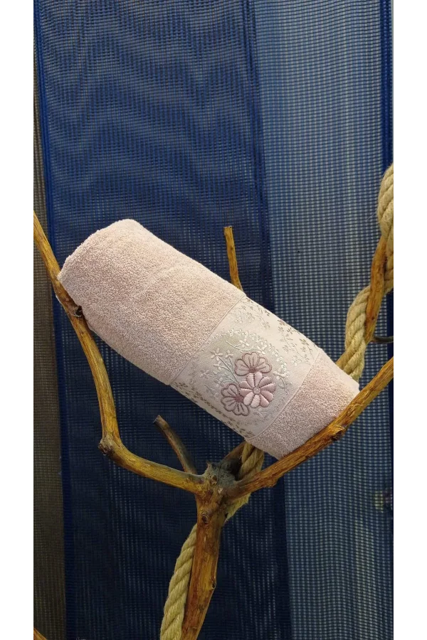 LEYLA ROSA 70*135 BADETUCH KARACAN