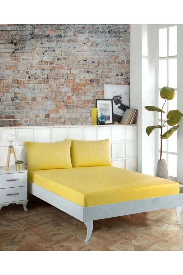 IL SET LENZUOLA CON ANGOLO GIALLO CON ELASTICO NIVEMESHOME 160*200